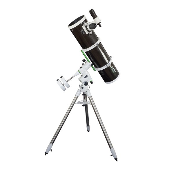 Teleskope, Ferngläser und Spektive – Der Shop für Astronomie